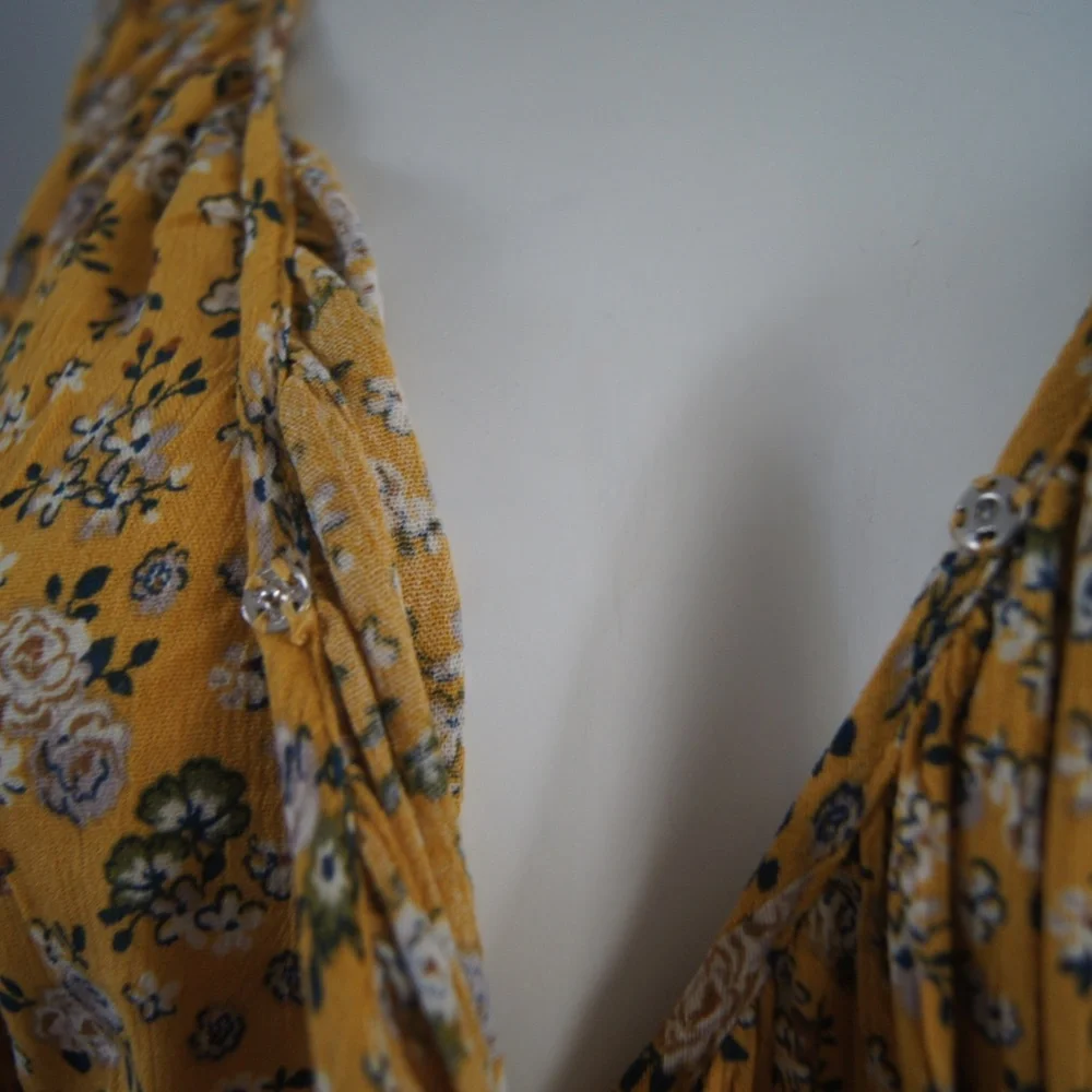 GiGio Floral Wrap Dress Women's Size S Boho NWT - Picture 8 of 10